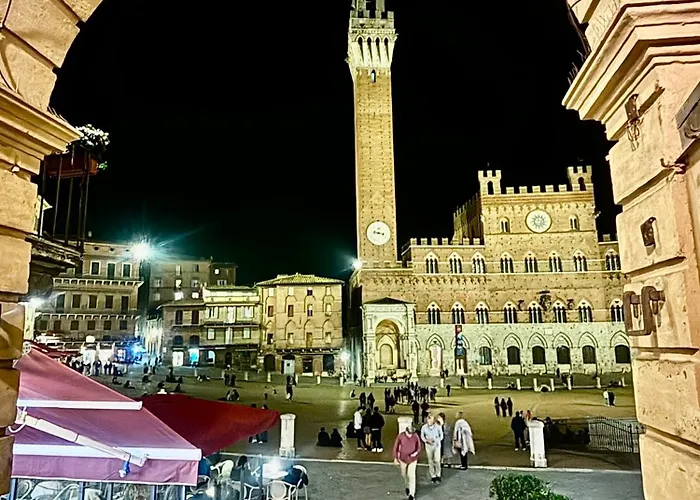 Апартаменти Perlage House -appartamento In Centro A 200 Mt Da Porta Camollia A Piano Terra Con Entrata Indipendente - Parcheggi Disponibili - *