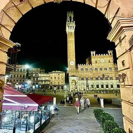 Apartman Perlage House -appartamento In Centro A 200 Mt Da Porta Camollia A Piano Terra Con Entrata Indipendente - Parcheggi Disponibili - *